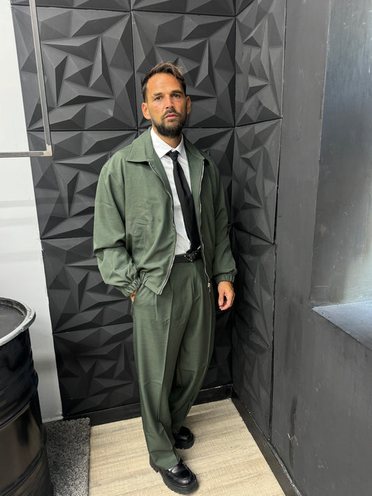 Set AVIATOR