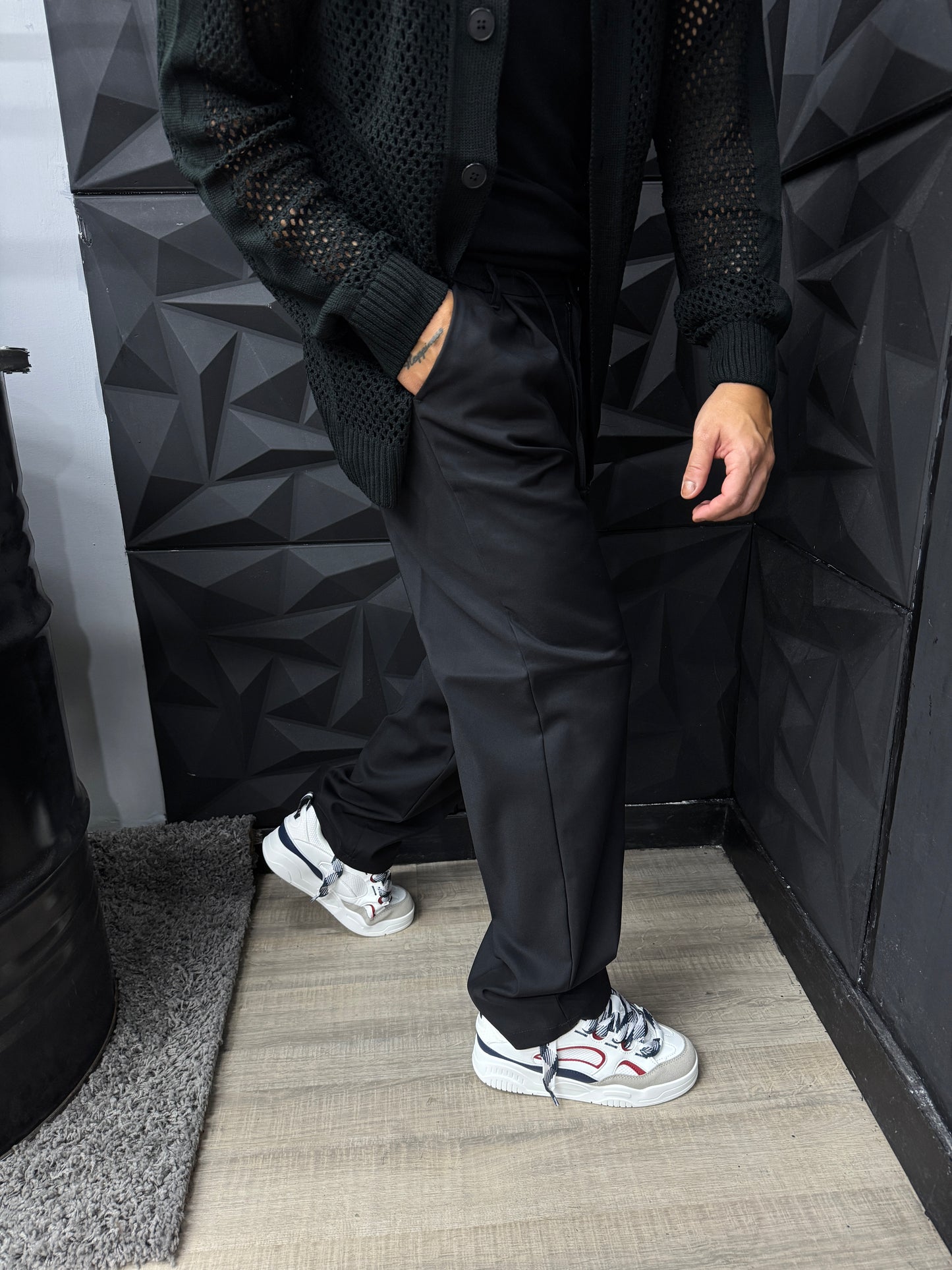Pant fondo ampio con laccio